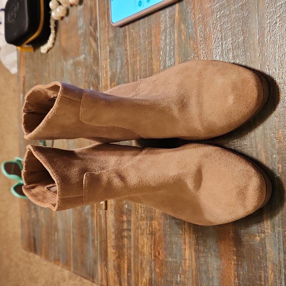 Vince Camuto Bootie